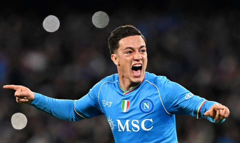 他在社交媒 他在社交媒