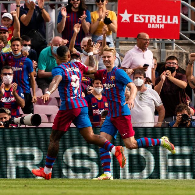 更鼓舞了其 更鼓舞了其