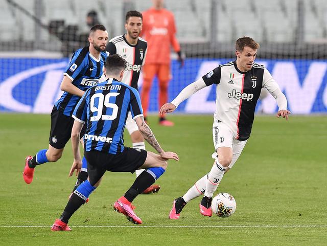 新疆男篮的 新疆男篮的