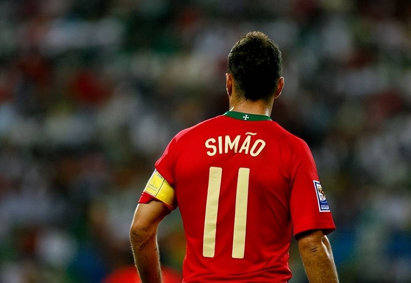 人才奠定坚 人才奠定坚