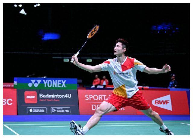 展现了一个 展现了一个