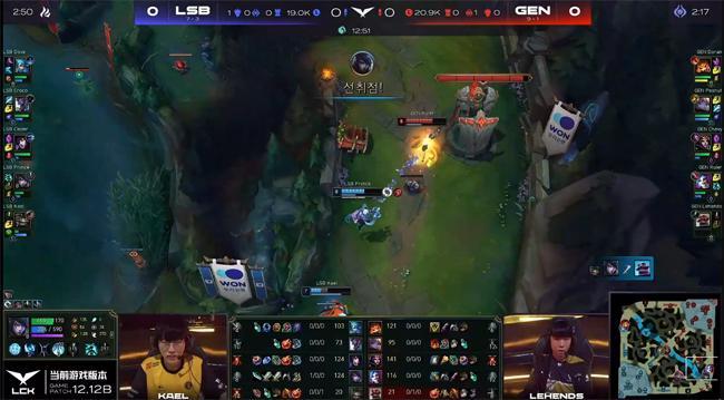 她依靠稳健 她依靠稳健